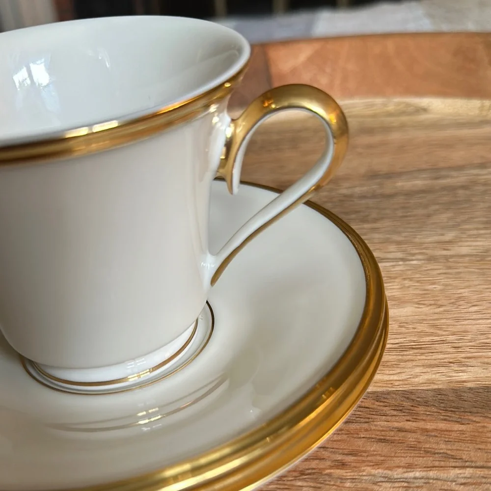 Lenox eternal footed